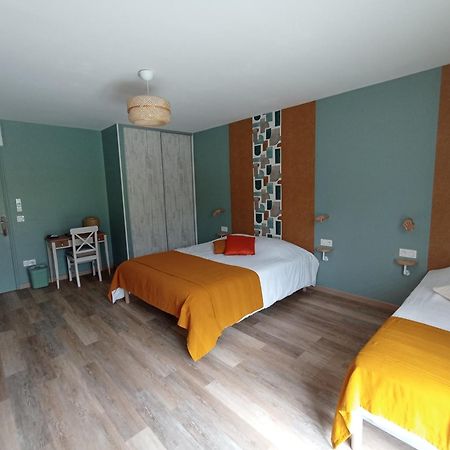 Chambres Et Tables D'Hotes " O Doux Matins " Aux Portes De Chinon Rivière Esterno foto